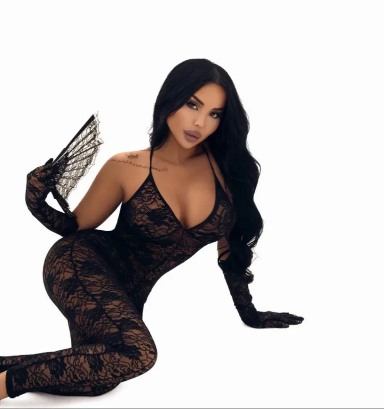 Amalia — escort photo 4