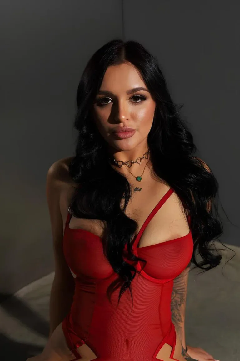 Alsu — escort photo 1