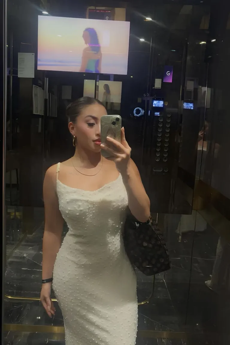 Laine — escort photo 6
