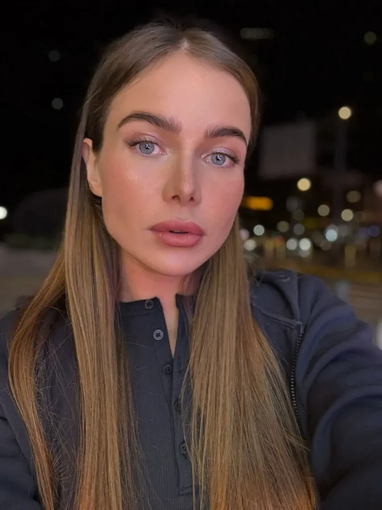 Alexa — escort photo 3