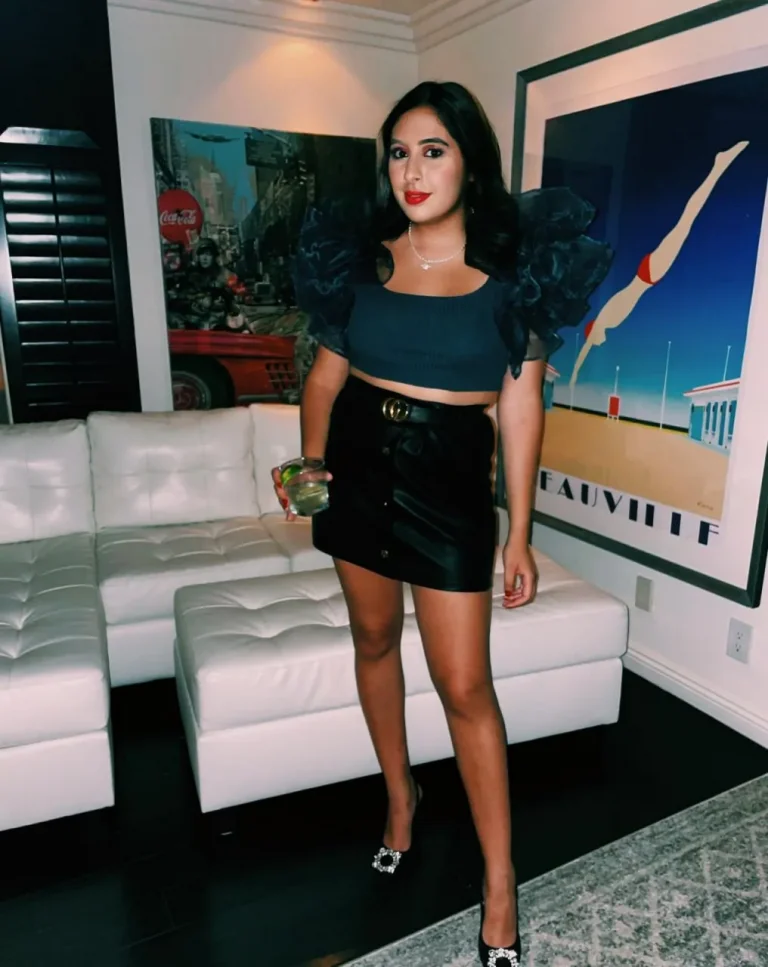 Sabrina — escort photo 2