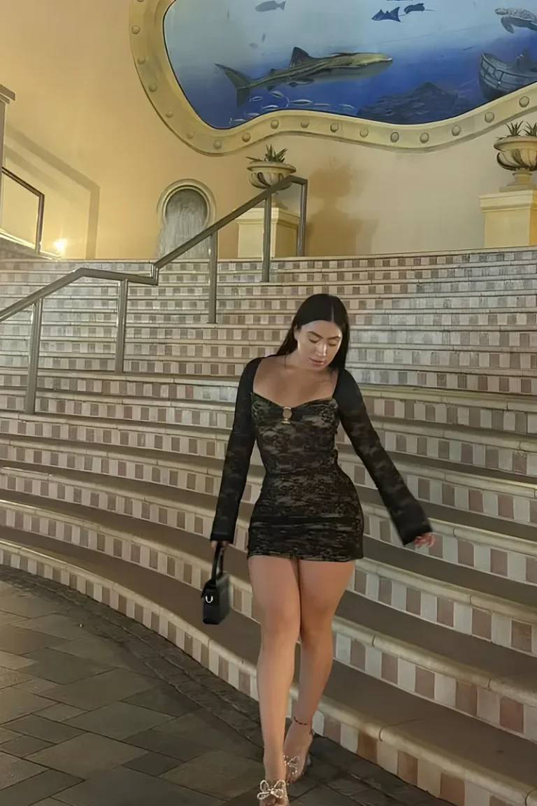 Laine — escort photo 4