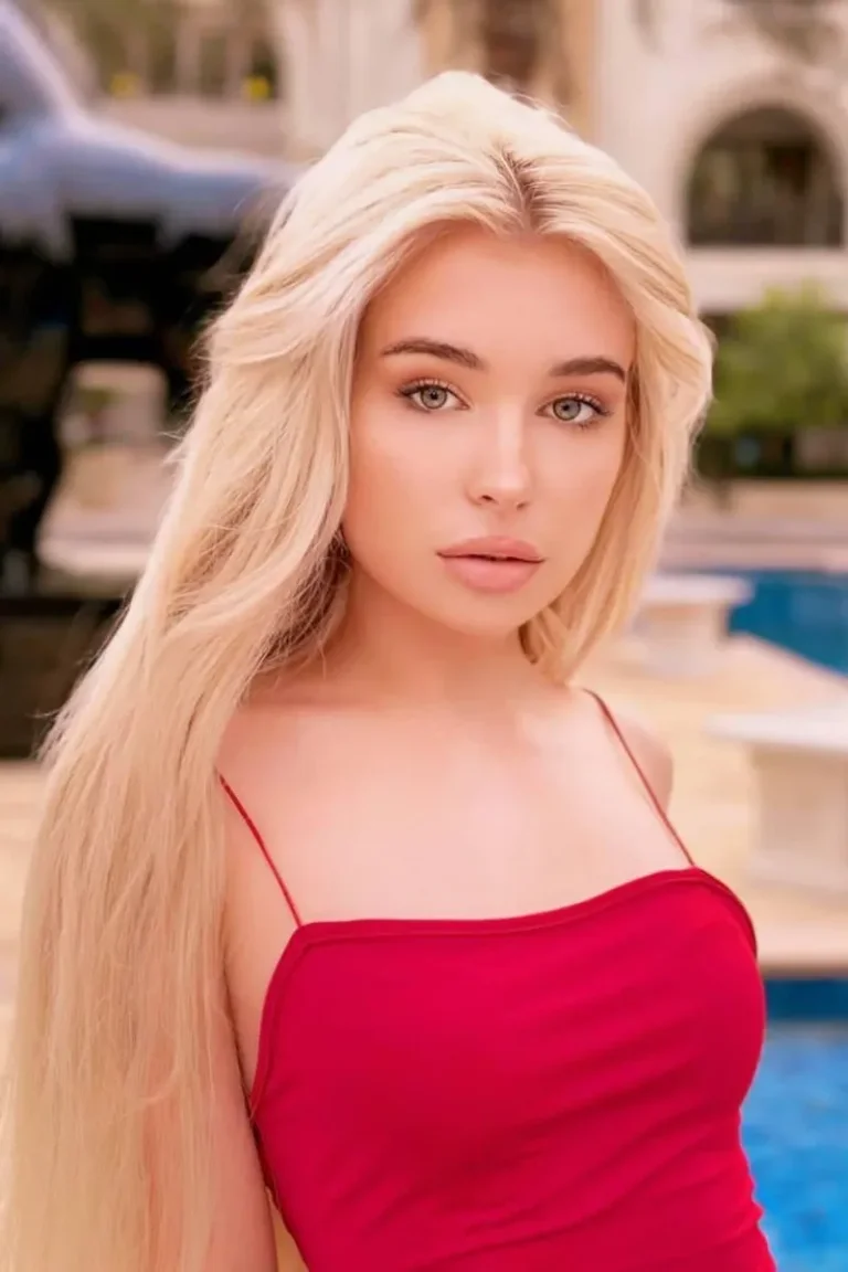 Claire — escort photo 2