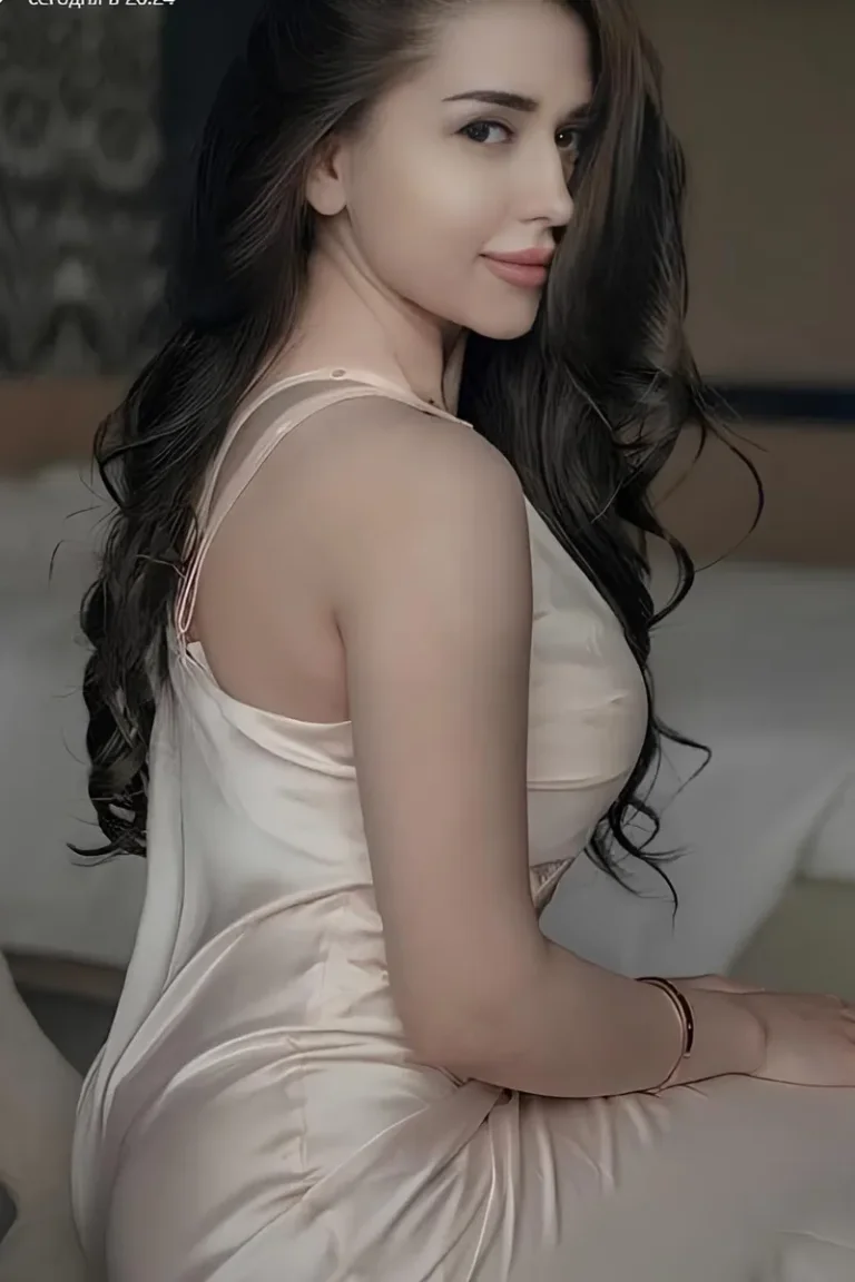 Farida — escort photo 5