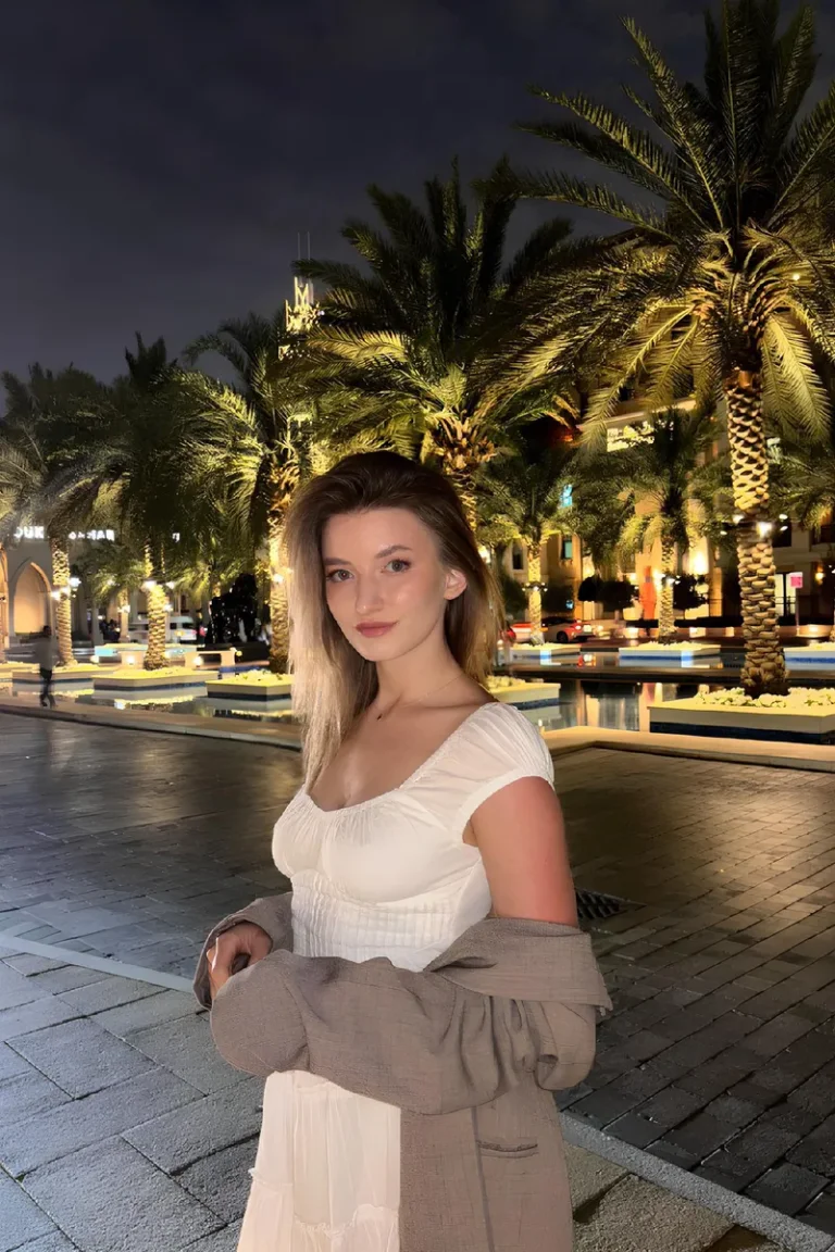 Avelina — escort photo 4